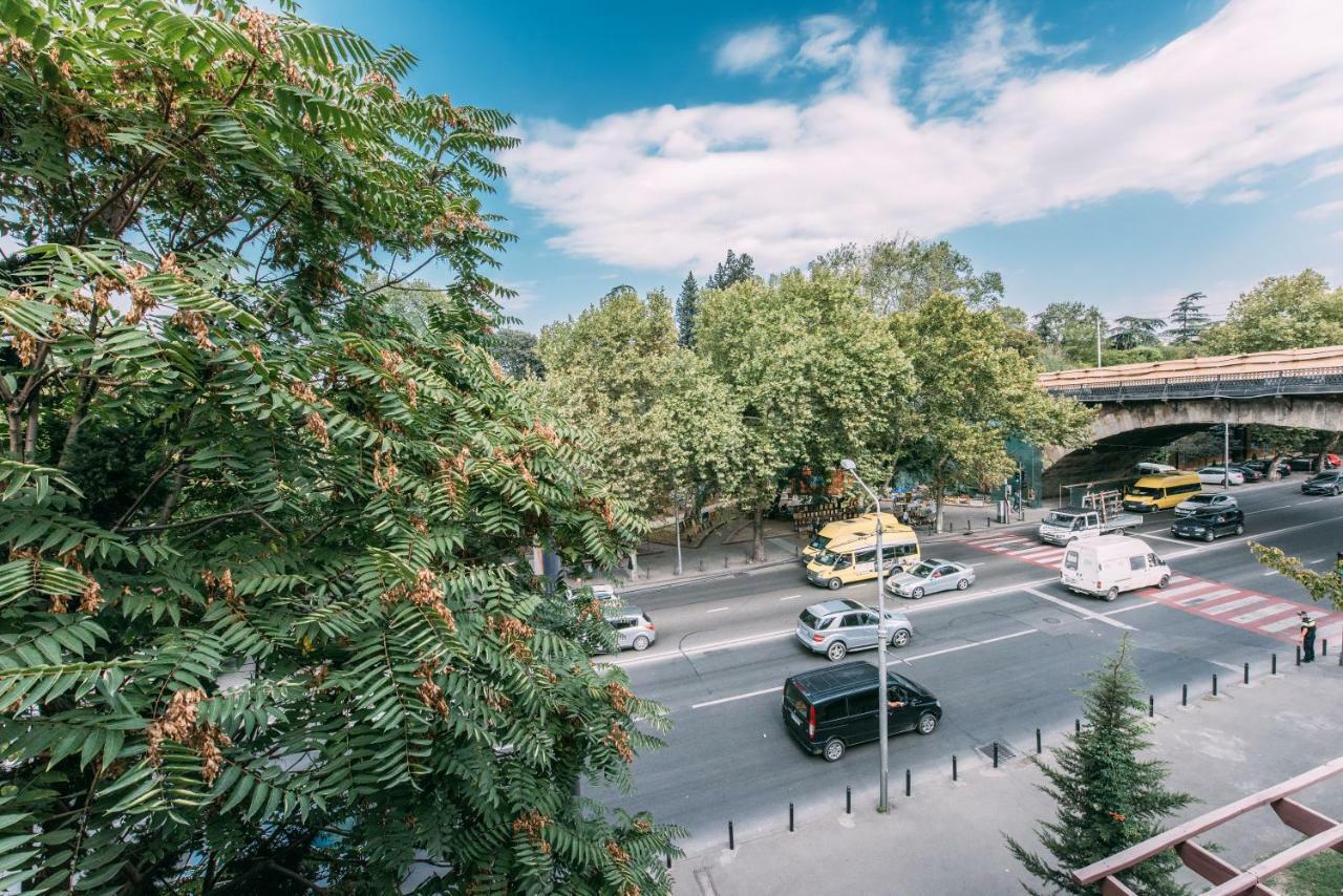 Atoneli Apartment Hotel Tbilisi Exteriör bild